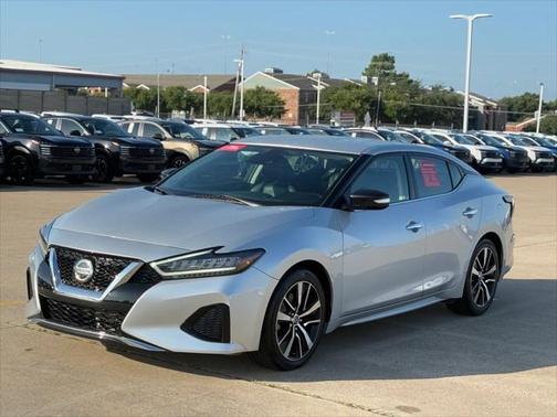 2022 Nissan Maxima SV Xtronic CVT