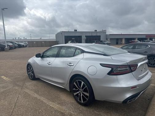 2022 Nissan Maxima SV Xtronic CVT