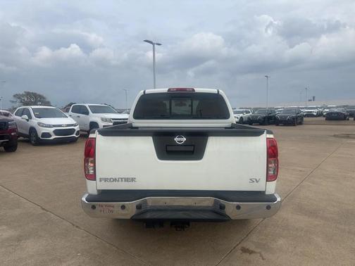 2021 Nissan Frontier SV