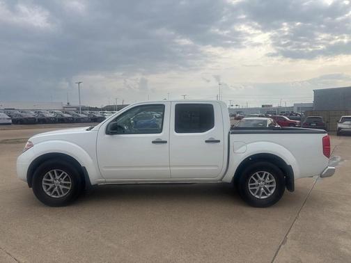 2021 Nissan Frontier SV