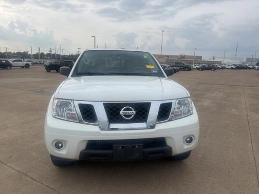 2021 Nissan Frontier SV