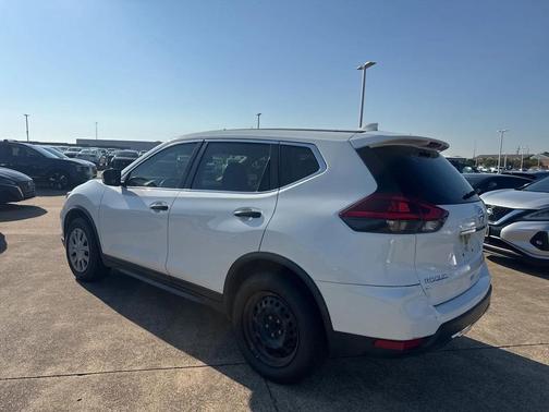 2020 Nissan Rogue S