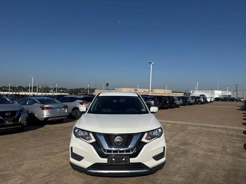 2020 Nissan Rogue S