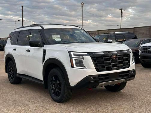 Aspen White Tricoat 2026 Nissan Armada PRO-4X