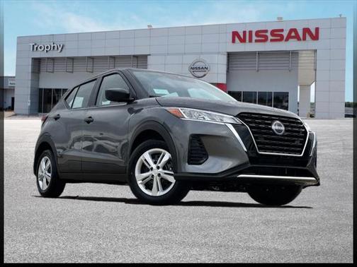 2025 Nissan Kicks S