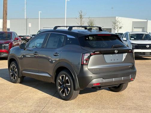 Super Black 2026 Nissan Kicks SV