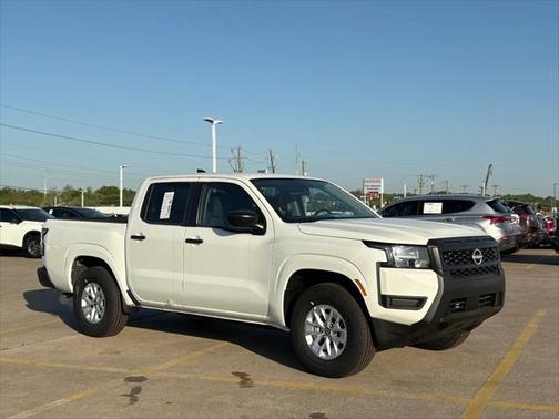 2025 Nissan Frontier S