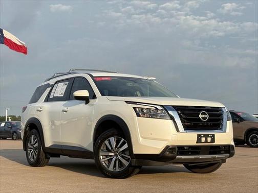 2024 Nissan Pathfinder SL FWD
