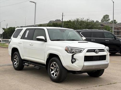2021 Toyota 4Runner TRD Off Road