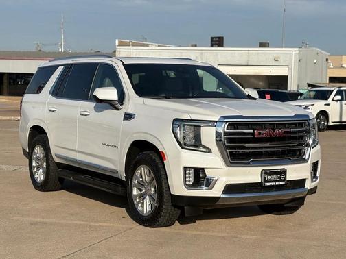 2023 GMC Yukon SLT