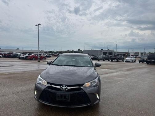 Predawn Gray Mica 2017 Toyota Camry SE
