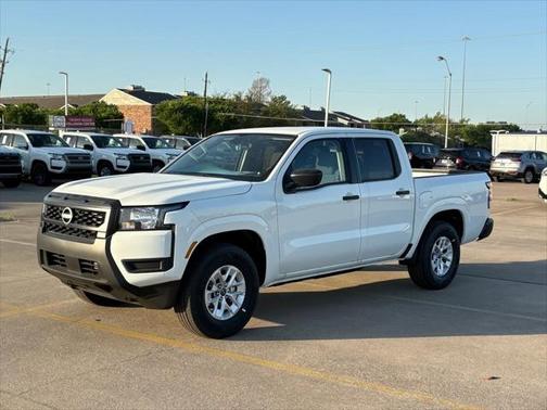 2025 Nissan Frontier S