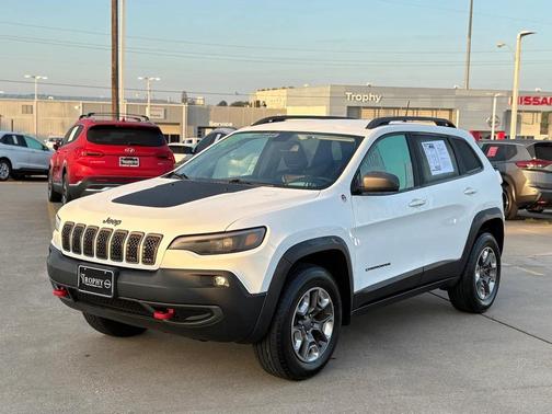 2019 Jeep Cherokee Trailhawk