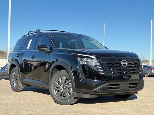 Super Black 2026 Nissan Pathfinder SV