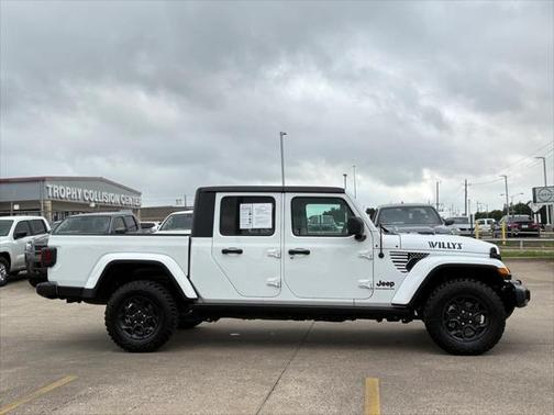 2023 Jeep Gladiator Willys 4x4