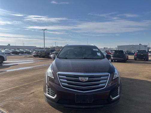 2017 Cadillac XT5 Base