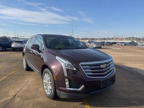 2017 Cadillac XT5 Base
