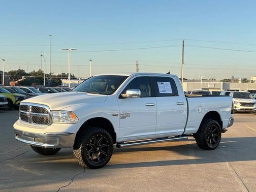 2020 RAM 1500 Classic SLT