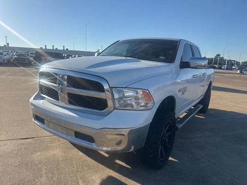 2020 RAM 1500 Classic SLT