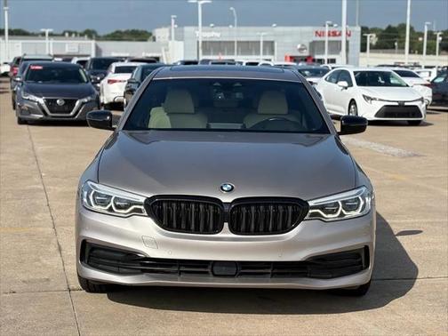 2019 BMW 530 530i