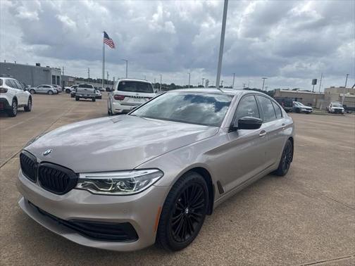 2019 BMW 530 530i