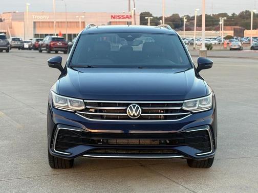 2022 Volkswagen Tiguan 2.0T SEL R-Line 4MOTION