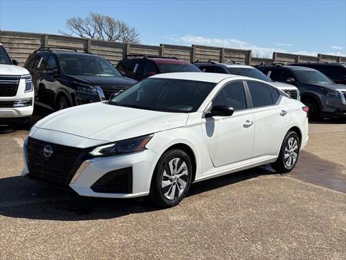 2025 Nissan Altima S FWD