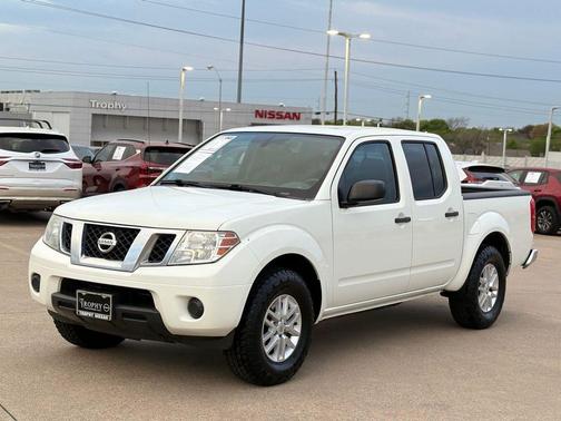 Glacier White 2019 Nissan Frontier SV