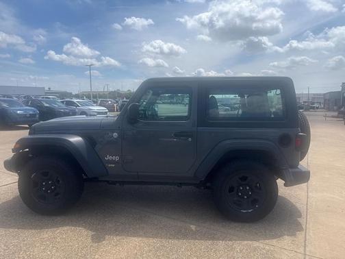 2020 Jeep Wrangler Sport