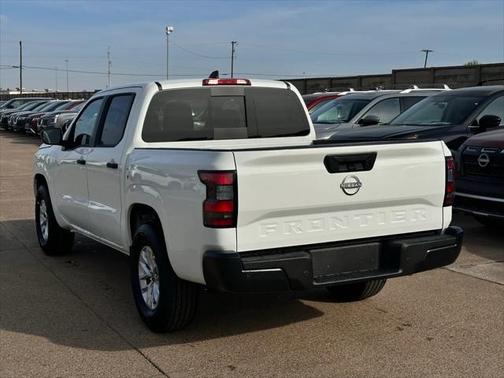 2025 Nissan Frontier S