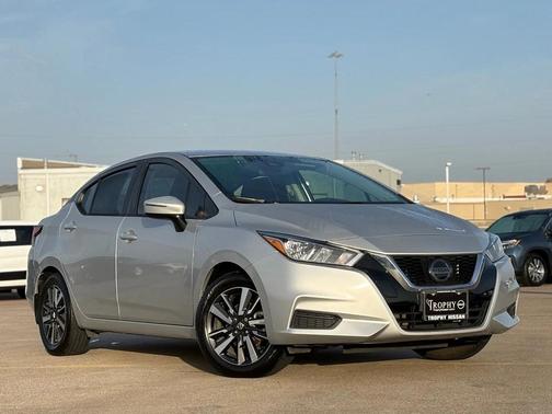 2020 Nissan Versa 1.6 SV