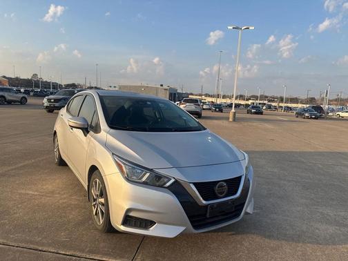 2020 Nissan Versa 1.6 SV