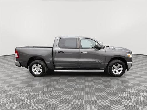 Granite Crystal Metallic Clearcoat 2019 RAM 1500 Big Horn