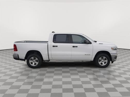 Bright White Clearcoat 2026 RAM 1500 Big Horn/Lone Star