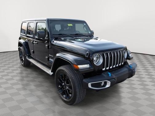 Black Clearcoat 2023 Jeep Wrangler 4xe Sahara