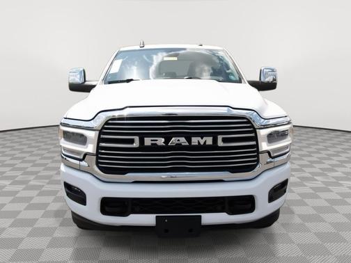 Bright White Clearcoat 2024 RAM 2500 Laramie Crew Cab 4x4 6'4' Box