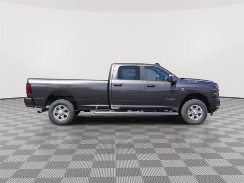 Granite Crystal Metallic Clearcoat 2026 RAM 2500 Big Horn Crew Cab 4x4 8' Box