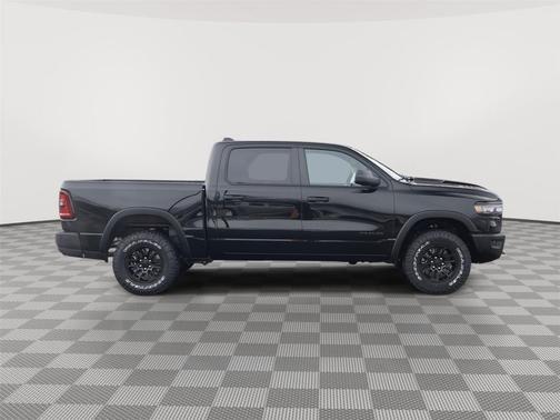 Diamond Black Crystal Pearlcoat 2026 RAM 1500 Rebel