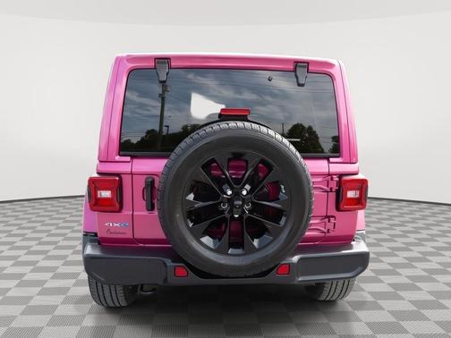 Tuscadero Pearlcoat 2021 Jeep Wrangler Unlimited 4xe Sahara