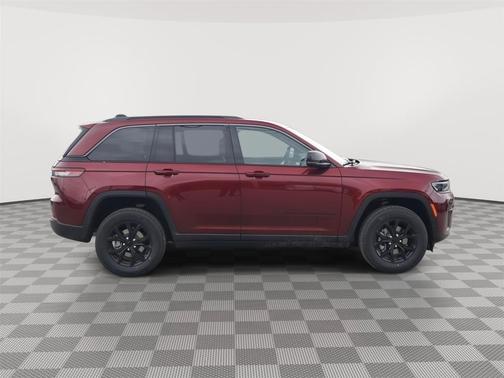 Velvet Red Pearlcoat 2026 Jeep Grand Cherokee Altitude