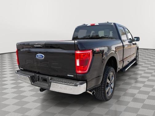 Agate Black Metallic 2023 Ford F-150 XLT