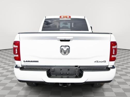 Bright White Clearcoat 2024 RAM 2500 Laramie Crew Cab 4x4 6'4' Box