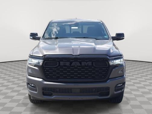 Granite Crystal Metallic Clearcoat 2026 RAM 1500 Big Horn/Lone Star