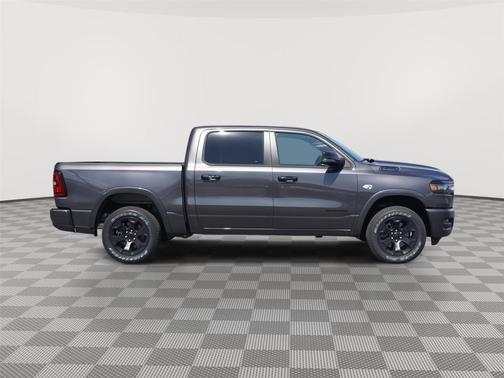Granite Crystal Metallic Clearcoat 2026 RAM 1500 Big Horn/Lone Star