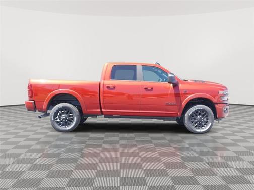 Molten Red Pearlcoat 2026 RAM 2500 Limited Crew Cab 4x4 6'4' Box