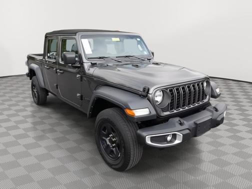 Granite Crystal Metallic Clearcoat 2024 Jeep Gladiator Sport
