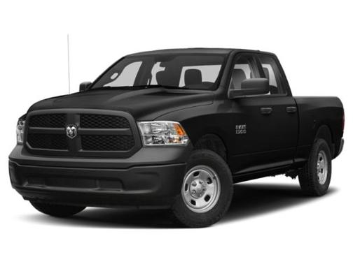 Brilliant Black Crystal Pearlcoat 2015 RAM 1500 Tradesman/Express