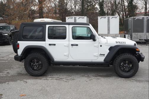 Bright White Clearcoat 2026 Jeep Wrangler Willys