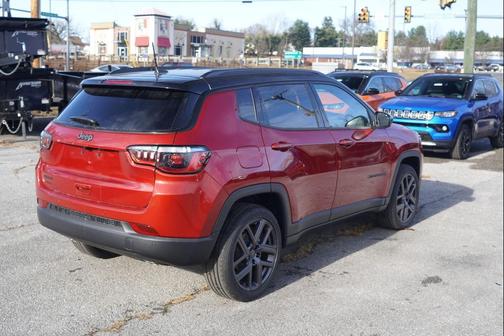 Red Hot Pearlcoat 2026 Jeep Compass Limited