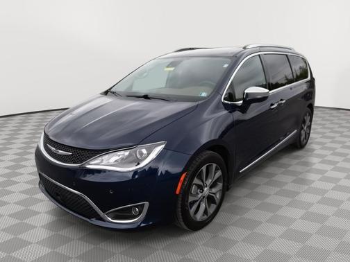 Jazz Blue Pearlcoat 2018 Chrysler Pacifica Limited